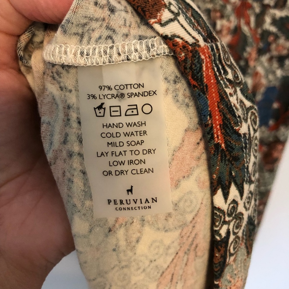 Peruvian Connection SKETCHBOOK FLORAL DRESS - Picture 6 of 8